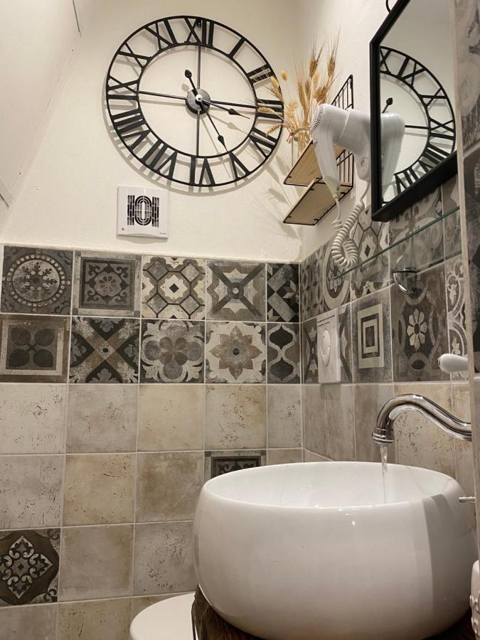 Bed and Breakfast Domus Klara Тури Экстерьер фото