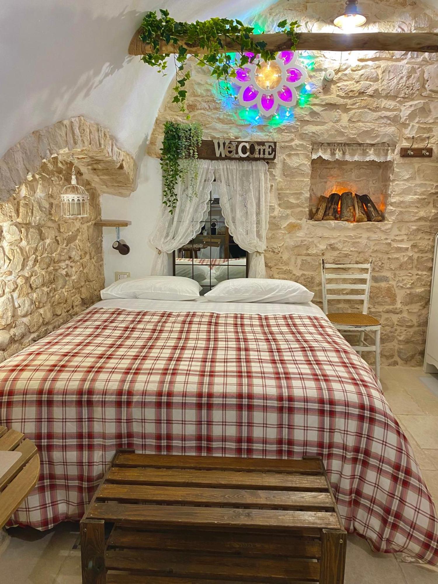 Bed and Breakfast Domus Klara Тури Экстерьер фото