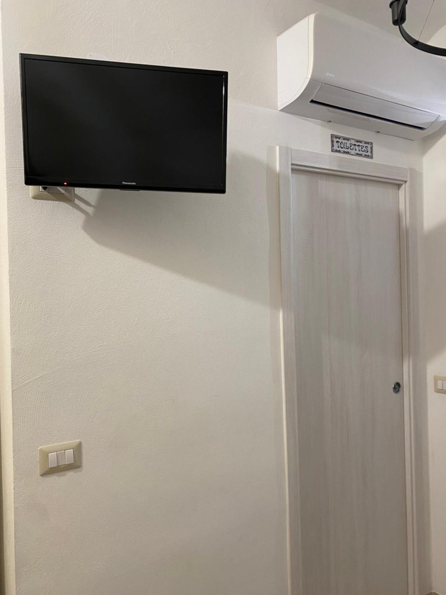 Bed and Breakfast Domus Klara Тури Экстерьер фото